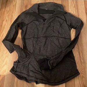 Lululemon pullover with tons of pockets and thumb hole sleeve!
